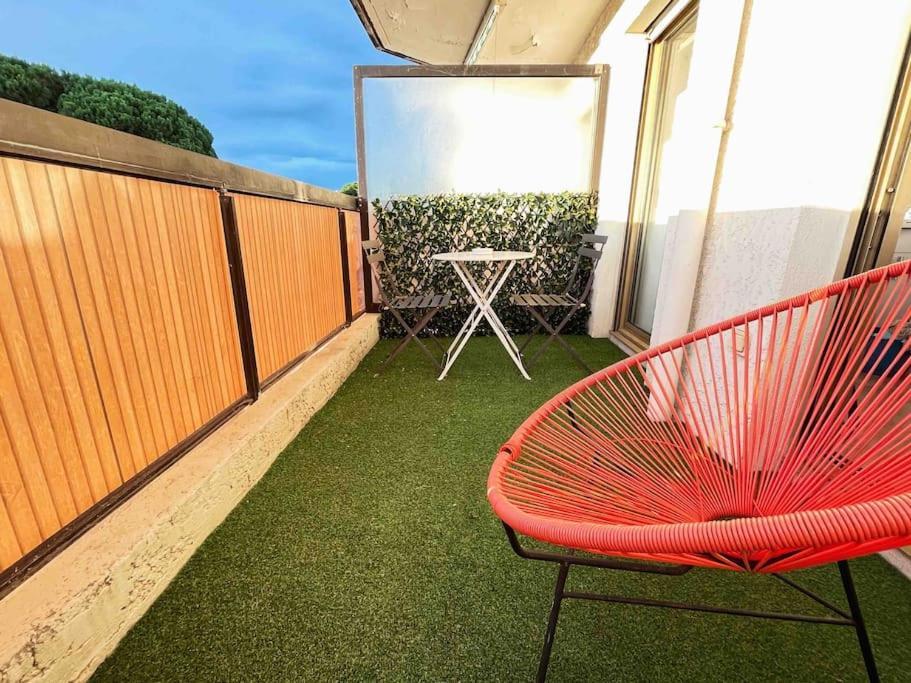 Lumineux, Terrasse, Piscine Proche Plages Apartment *